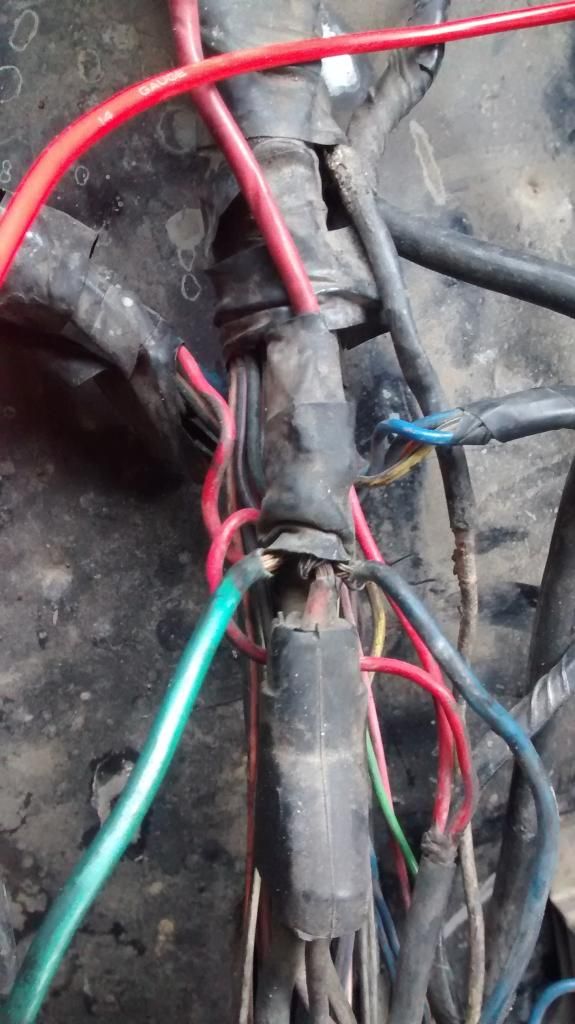 92 alternator wire runs to fuse box | Page 2 | Dodge Cummins Diesel Forum